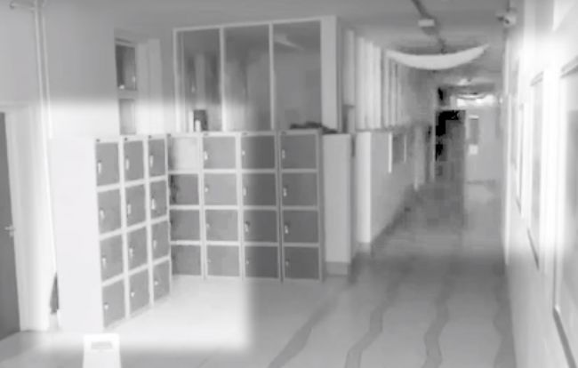 Video: Zo záberov školskej bezpečnostnej kamery behá mráz po chrbte