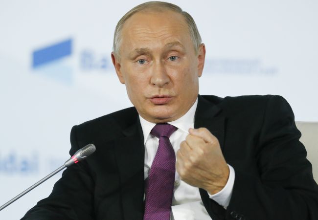 Putin obvinil americkú vládu zo snáh vylúčiť Rusko z OH 2018