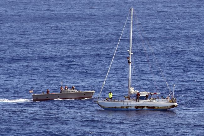 Námorníčky stratené v Tichom oceáne zachránili po piatich mesiacoch