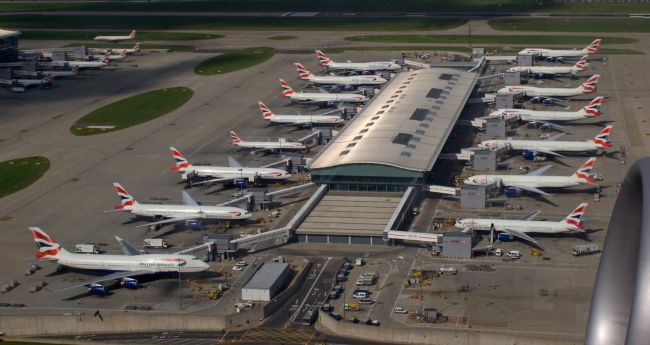 Našiel sa USB kľúč obsahujúci údaje o zabezpečení letiska Heathrow