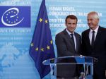 Macron loboval na pôde ESĽP za intenzívnejší dialóg medzi členmi RE