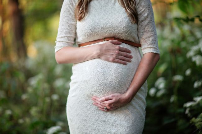 Znova otehotnieť počas tehotenstva sa dá – táto žena je toho dôkazom