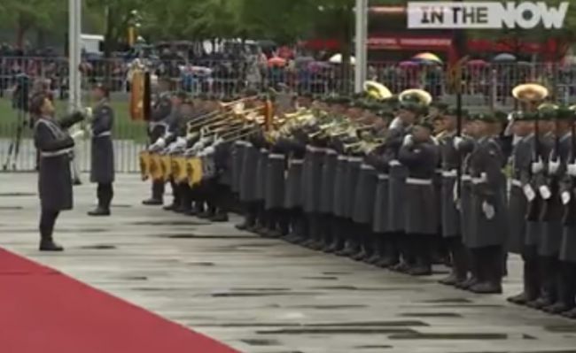 Video: Egyptský armádny orchester dokáže pokaziť úplne každú hymnu