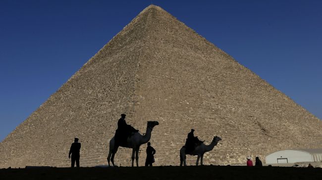 Vo Veľkej pyramíde pri Gíze objavili novú chodbu