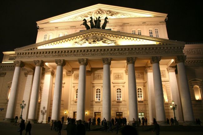 V Moskve pokračujú bombové hlásenia, evakuovali Boľšoj teatr