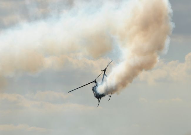 Pri páde vrtuľníka zahynuli štyria ľudia