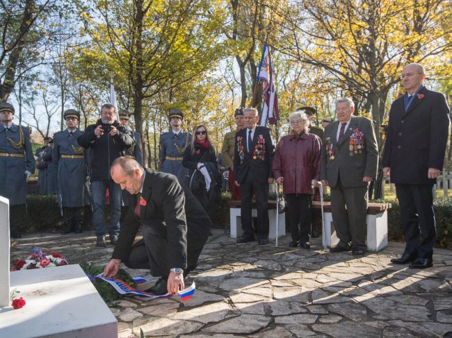 Gajdoš: Na hrôzy vojny nesmieme zabudnúť, proti extrémizmu treba tvrdo bojovať