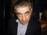 "Mr.Bean" bude v 62 rokoch trojnásobným otcom