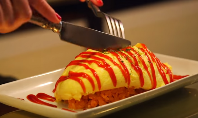 Tento recept valcuje internet. Japonská omeleta vás po prekrojení prekvapí