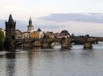 Polícia uzavrela vyšetrovanie pádu herca Třísku z Karlovho mosta