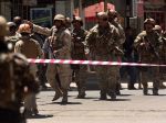 Islamský štát odrezal hlavy 15 vlastným militantom