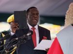 Emmerson Mnangagwa bol uvedený do funkcie prezidenta Zimbabwe