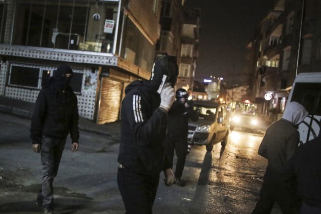 Turecký súd odsúdil dvoch Čechov za spoluprácu s teroristickou skupinou
