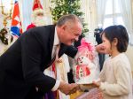Prezident privítal Mikuláša s deťmi z detských domovov