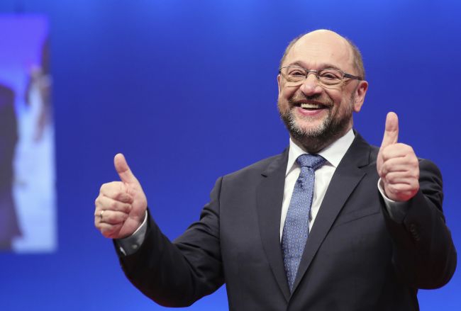 Schulz chce zmeniť EÚ do roku 2025 na Spojené štáty európske