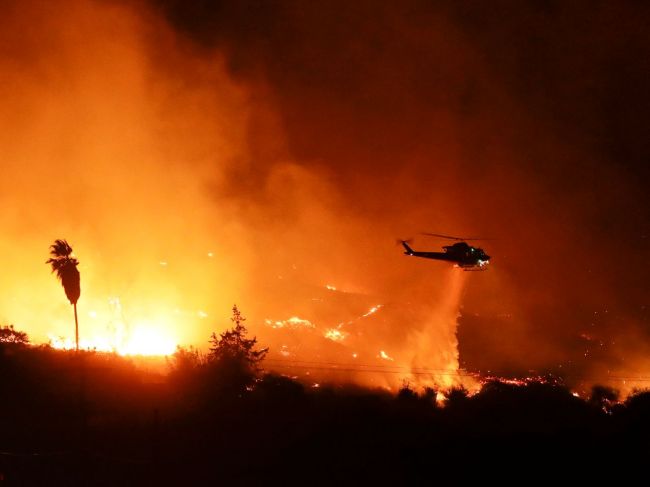 Požiare na juhu Kalifornie zničili už 439 budov