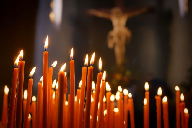 Časť českých kňazov by pre zrozumiteľnosť zmenu Otčenáša privítala