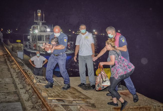 V rumunskom Temešvári odhalili a zadržali päťčlennú skupinu pašerákov migrantov