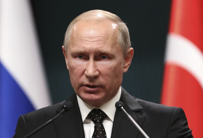 Putin nejde do prezidentských volieb ako stranícky kandidát
