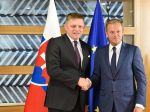 Fico: Na summite budem v debatách o migrácii podporovať Donalda Tuska