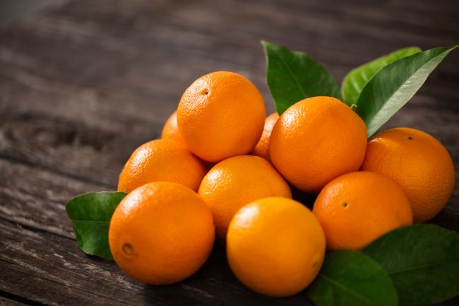7 dobrých dôvodov, prečo zjesť aspoň jeden pomaranč denne