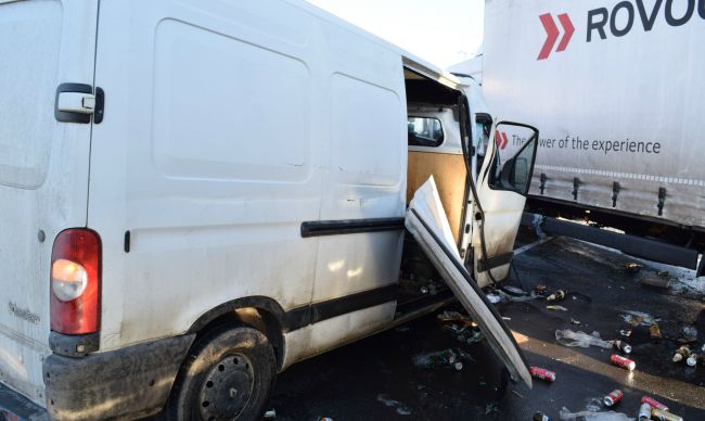 Foto: Ranná tragická dopravná nehoda pripravila o život vodiča