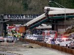 Pri železničnom nešťastí vo Washingtone boli traja mŕtvi a vyše 100 zranených
