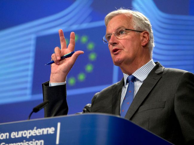 Barnier chce ukončiť pobrexitové prechodné obdobie do konca roku 2020