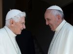 Pápež František navštívil svojho predchodcu v úrade, emeritného pápeža Benedikta