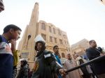 Útok na koptský kostol v Egypte má deväť obetí. Zahynul aj jeden z páchateľov
