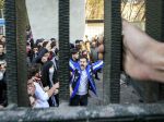 V Iráne sa po opozičných protestoch konajú aj demonštrácie na podporu vlády