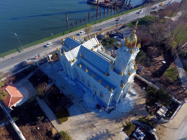 Po rokoch rekonštrukcie otvorili historický bulharský Železný kostol v Istanbule