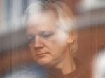 K vyriešeniu Assangeovho prípadu by mohla prispieť tretia strana