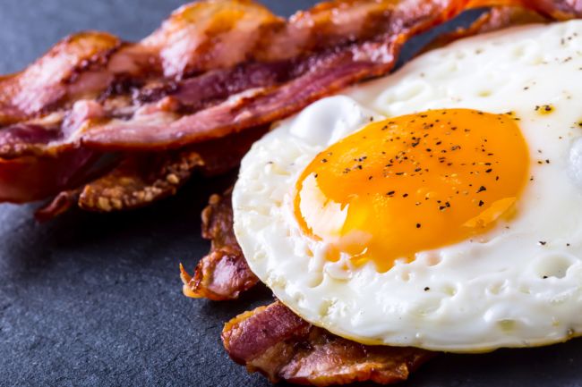 Slanina má počas tehotenstva prekvapivo pozitívny účinok na vývin dieťaťa