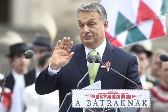 Orbán by mal pred výborom dokázať existenciu Sorosovho plánu