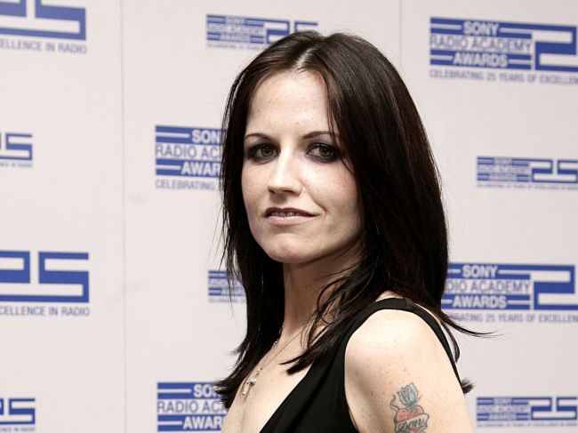 Britská polícia nepovažuje smrť speváčky Dolores O'Riordan za podozrivú