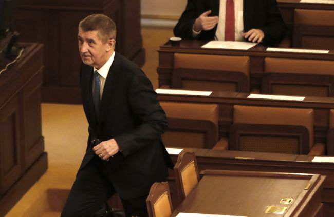 Českí poslanci nevyslovili dôveru Babišovej vláde