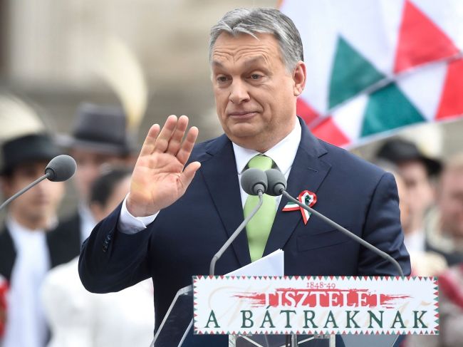 Opoziční liberáli reagujú na zákon "Stop Soros" kampaňou "Stop Orbán"