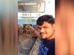 Video: Muž si chcel spraviť fotku pred idúcim vlakom. Ten ho zrazil.
