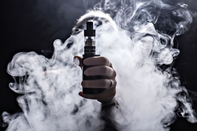 Šokujúce zistenie: E-cigarety spôsobujú mutáciu DNA a rakovinu