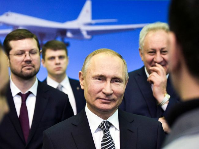 Putin podpísal ratifikáciu dohody o včlenení juhoosetských vojenských jednotiek