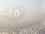 V utorok ráno teplota klesla pod -20 stupňov Celzia, prvýkrát za túto zimu