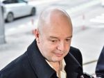 Pavol Rusko a Mikuláš Černák sa stretli zoči-voči na polícii. Padli drsné slová