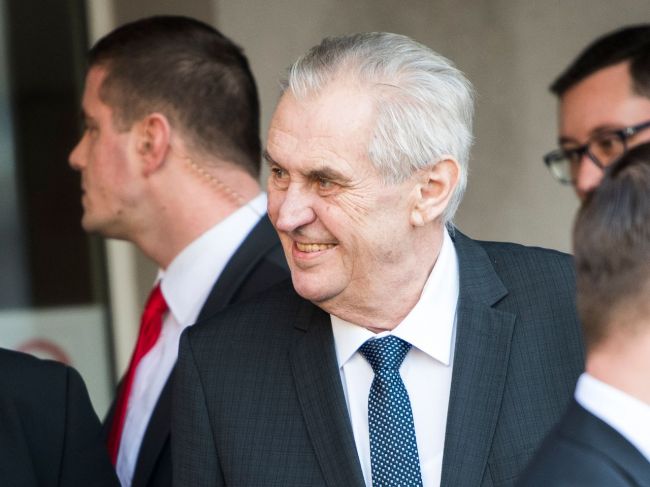 Na prezidentské voľby v Česku prišlo vyše 60 sťažností