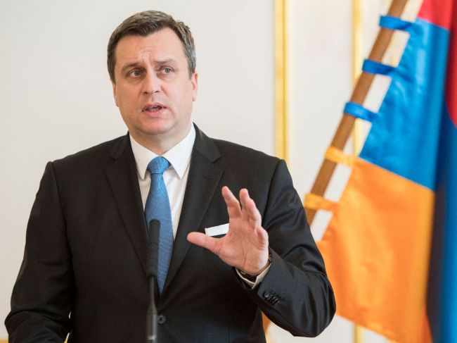 Andrej Danko: Armáda je v žalostnom stave, máme historickú šancu ju prezbrojiť