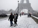 Francúzsko: Parížsku Eiffelovu vežu otvoria po takmer týždni v nedeľu