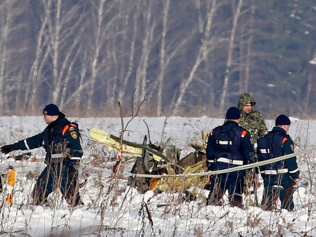 Experti spájajú haváriu An-148 s odlišným údajmi o rýchlosti v kabíne