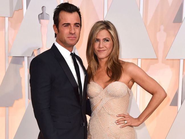 Koniec hollywoodskej lásky: Herci Jennifer Anistonová a Justin Theroux sa rozchádzajú