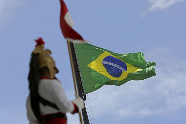 Brazílska armáda prevezme kontrolu nad políciou v Riu de Janeiro