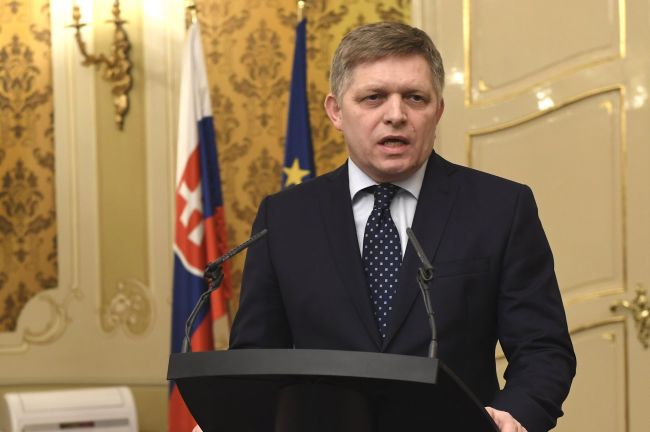 Fico: Opozícia a prezident útočia na štát, scenár bol pripravený v zahraničí